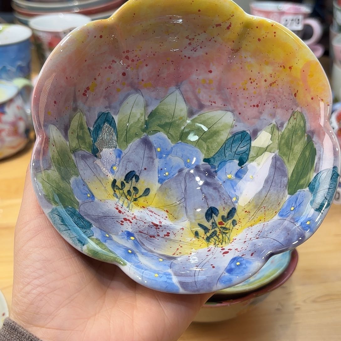 瓷片你要好好休息噢勒