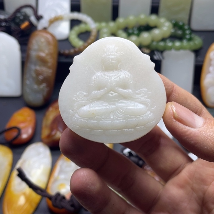 未镶嵌和田玉挂件