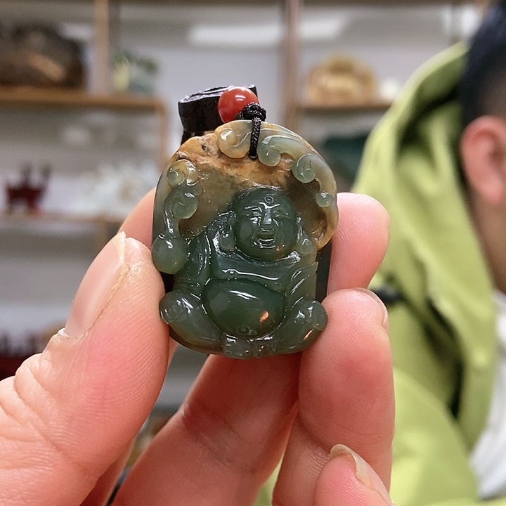 岫岩河磨玉（透闪石质玉）小件未镶嵌医**心