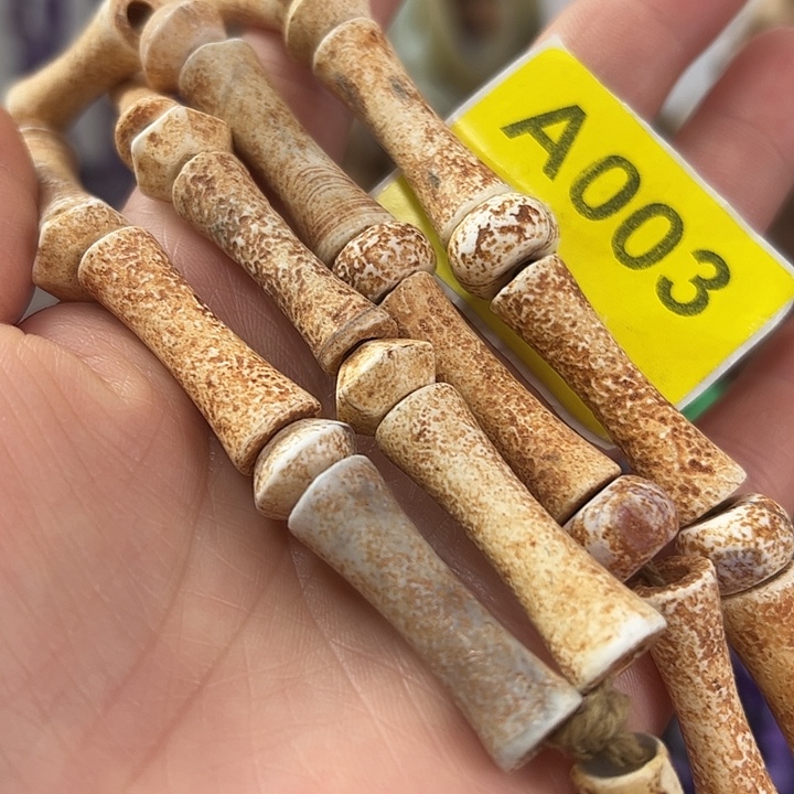 海***墙玛瑙/玉髓未镶嵌颈饰