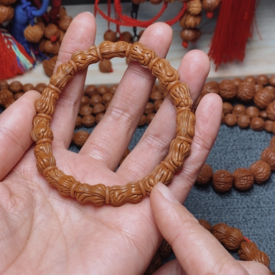 吊坠桃核桃枭手串1
