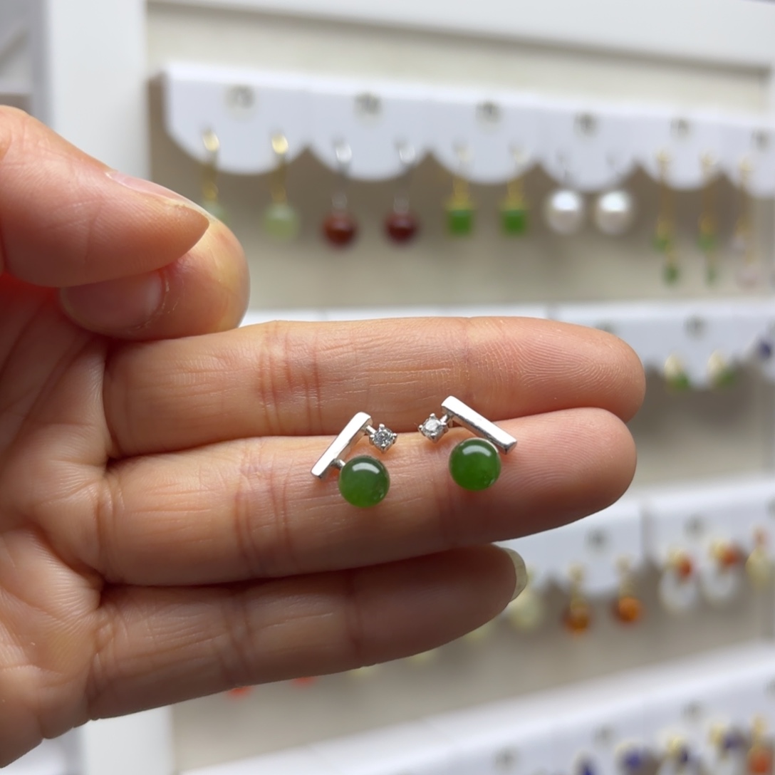 和田玉银S925镶嵌耳饰