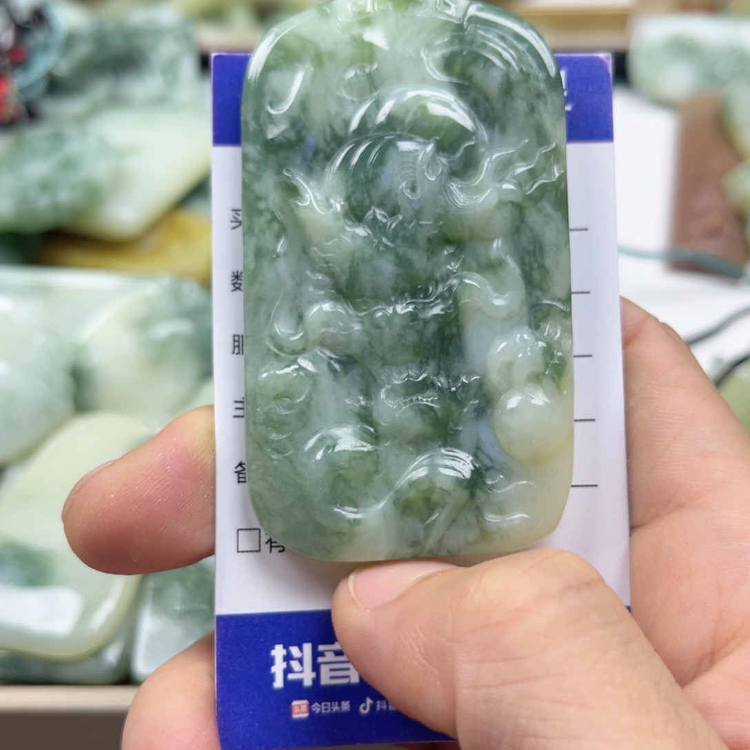 透闪石-蛇纹石玉手镯未镶嵌