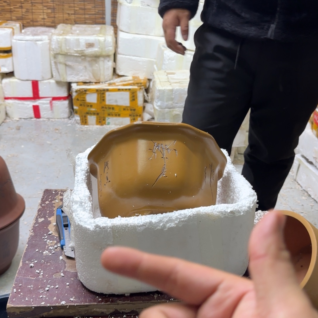 紫砂瑕疵和瑕疵都