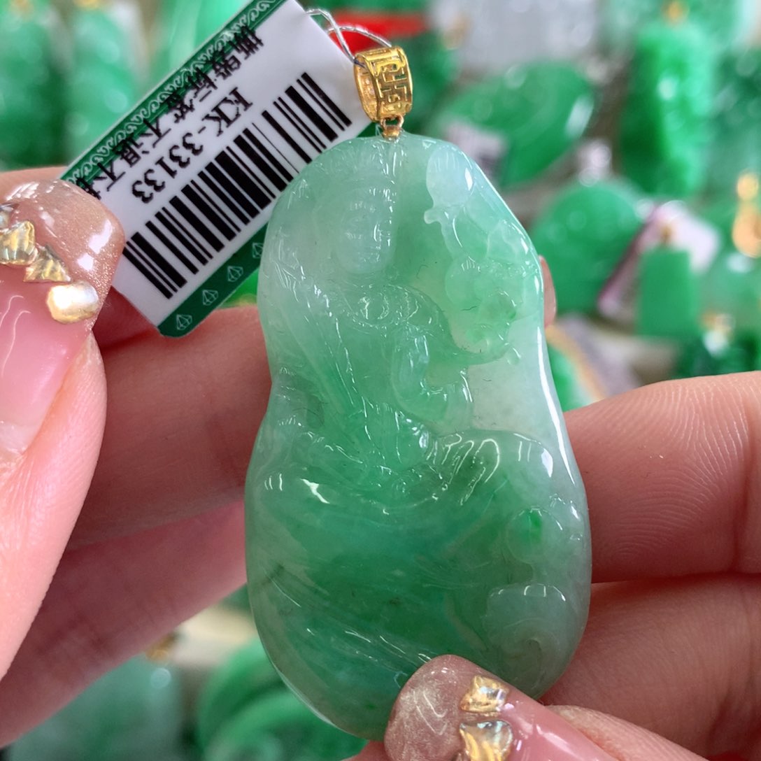 翡翠吊坠(不含链)18K金镶嵌