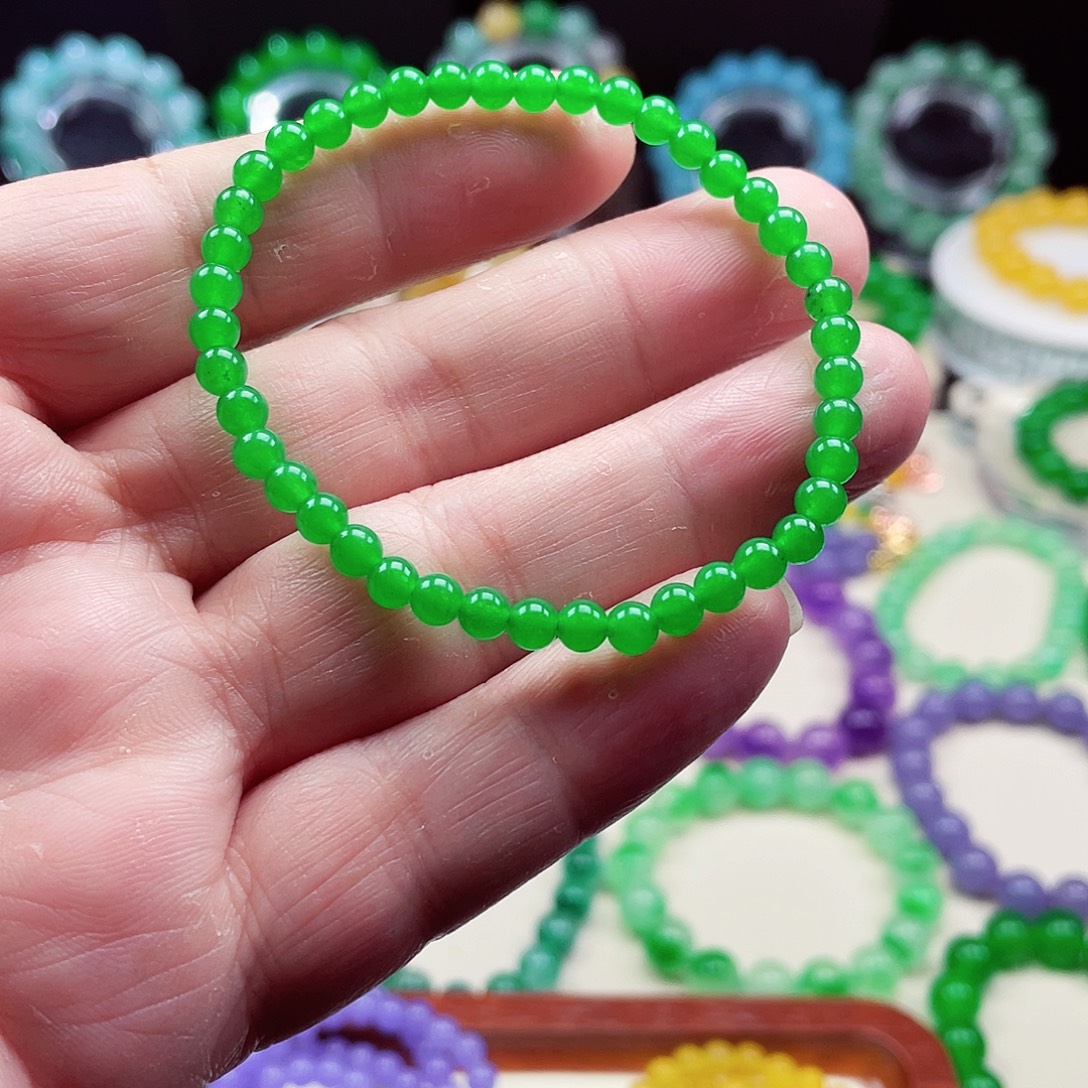 翡翠未镶嵌颈饰卡4.5翡翠珠链男女款01