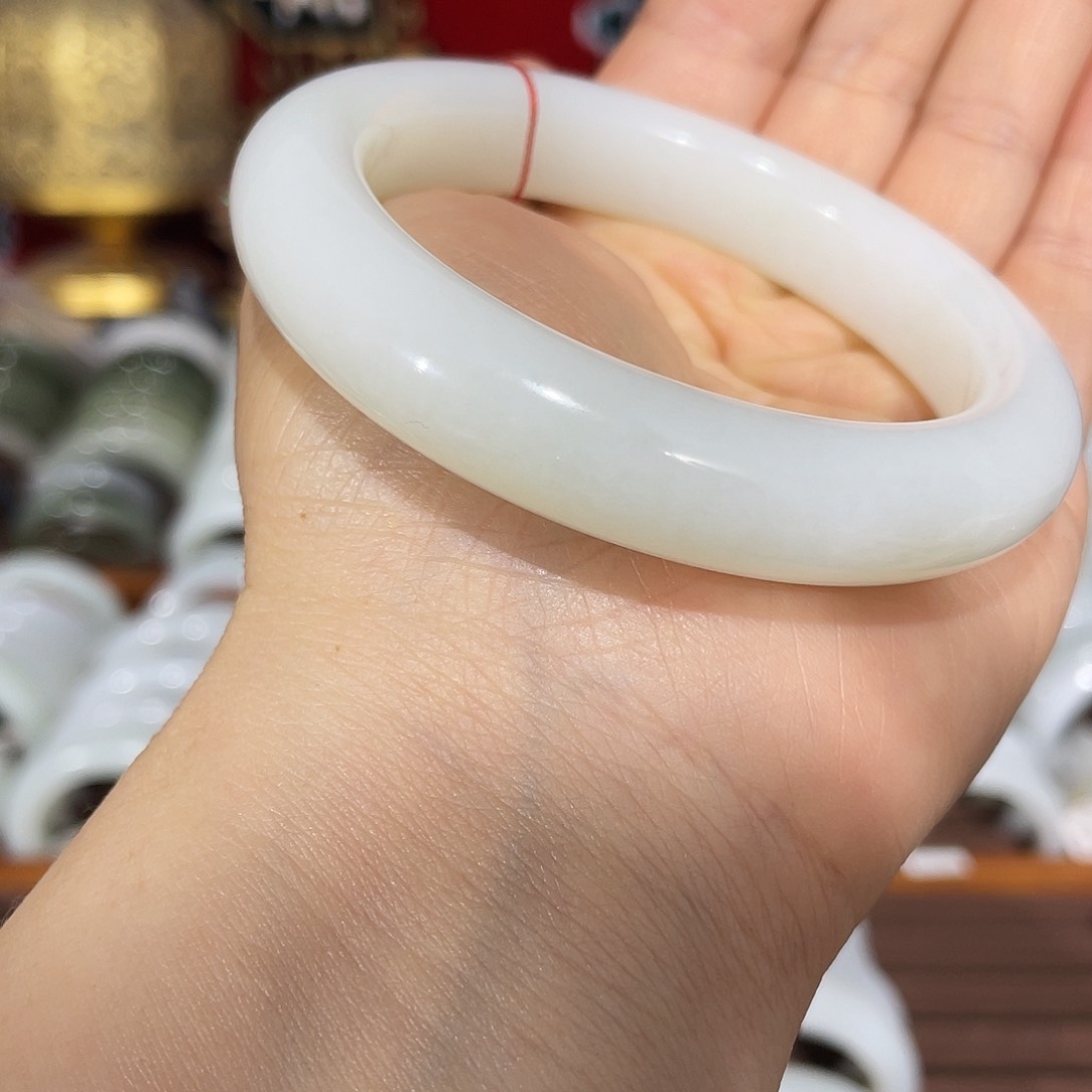 和田玉手镯未镶嵌和田玉羊脂玉手镯