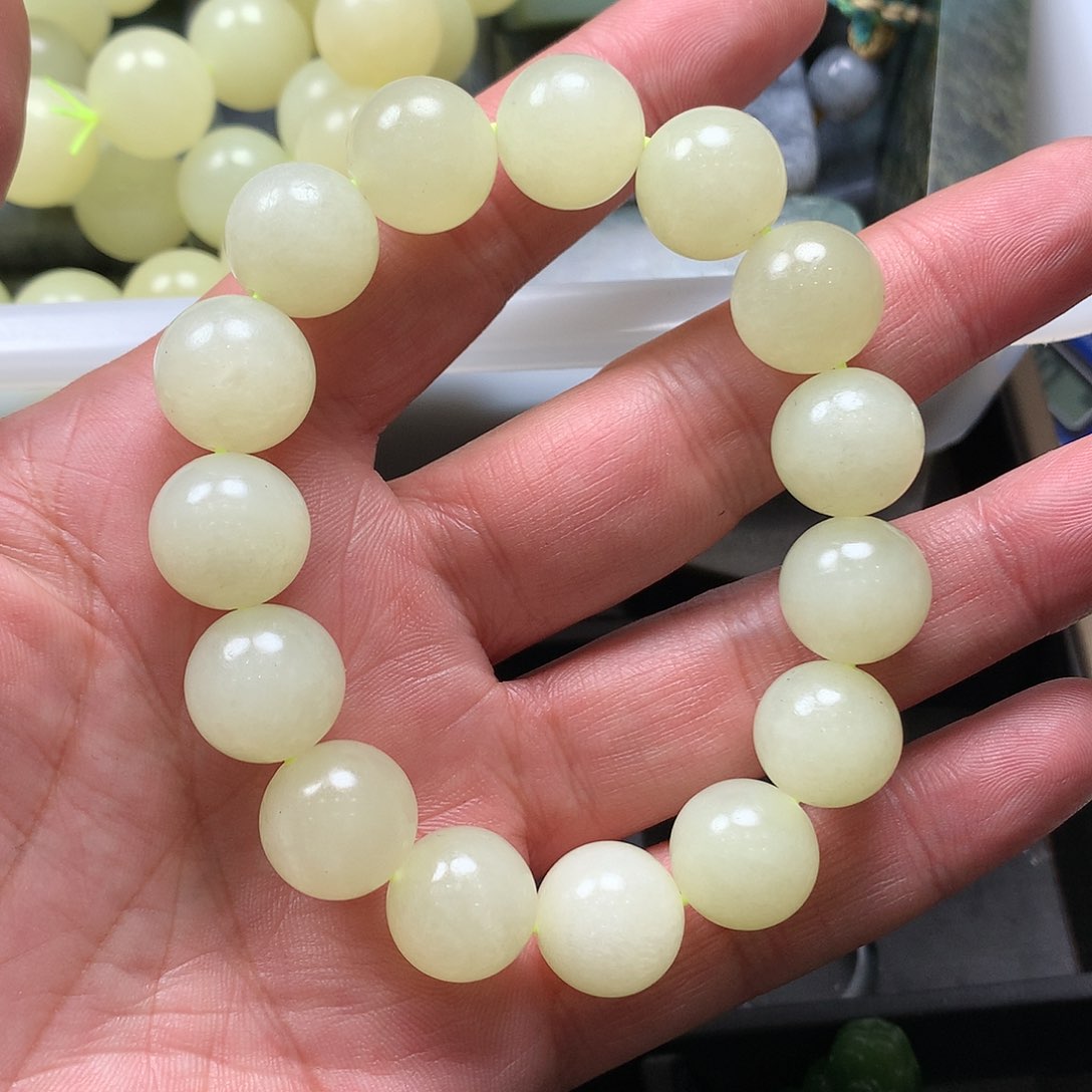 和田玉（黄玉）手链未镶嵌