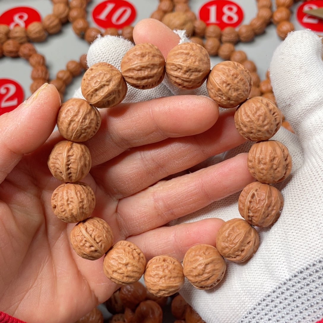 文玩核桃手串西瓜筋小绣球17mm