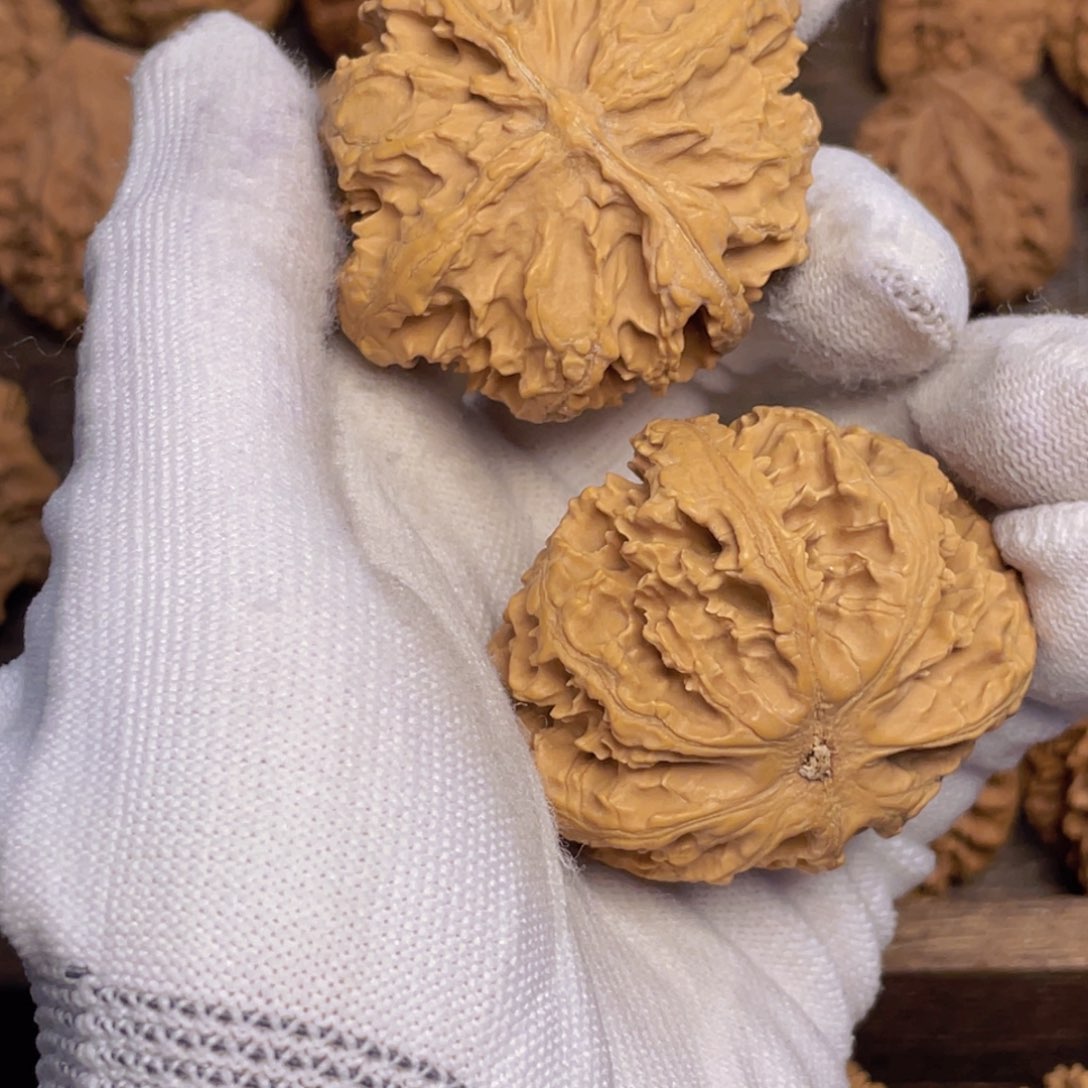 文玩核桃吊坠诺***229秦岭灯笼野生小众