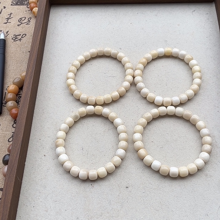 手串菩提根/象牙果卡0.9白玉菩提微瑕