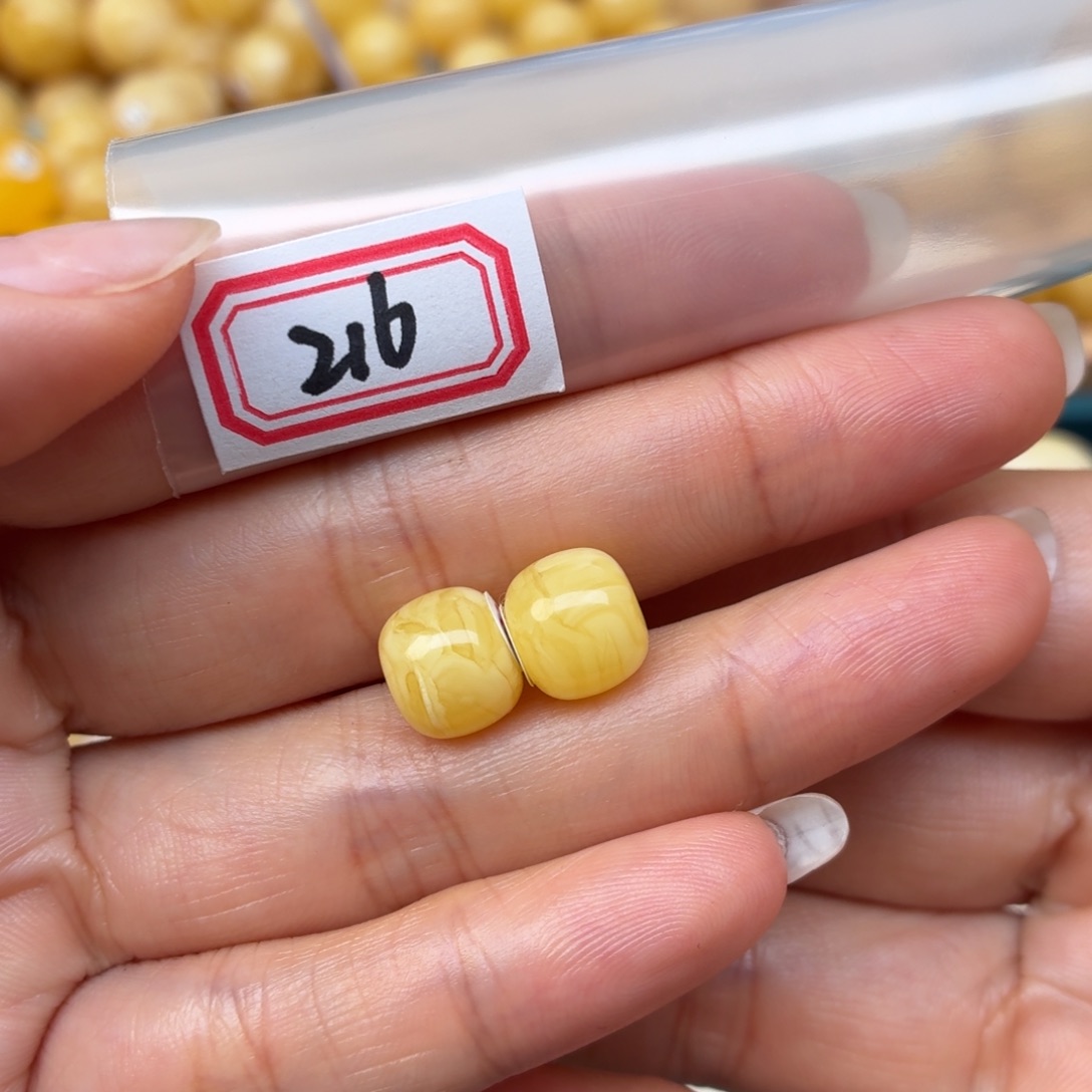 蜜蜡未镶嵌裸石10mm老型对珠