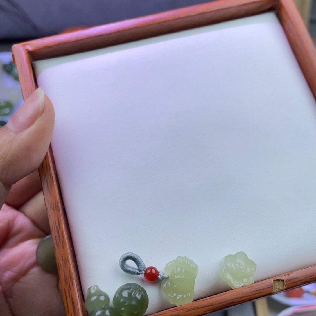 和田玉配饰未镶嵌