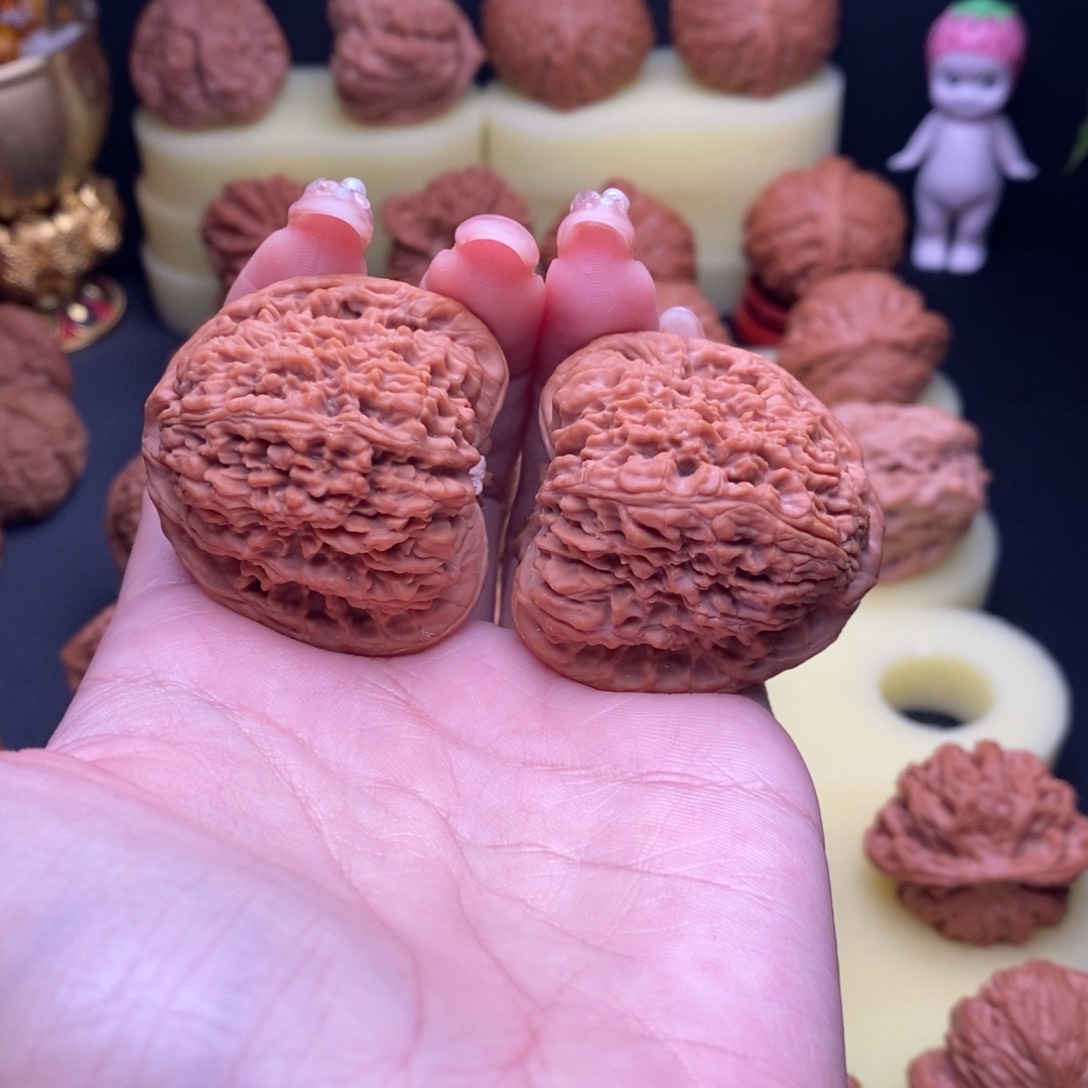 把件文玩核桃三角疆蚂蚁拉丝41尺全品