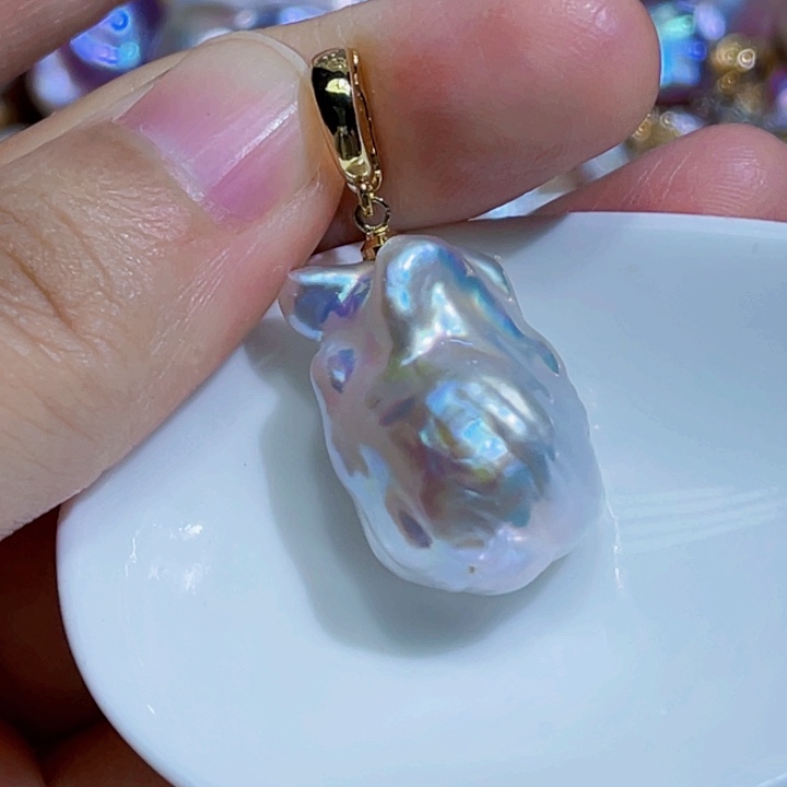 颈饰未镶嵌淡水珍珠