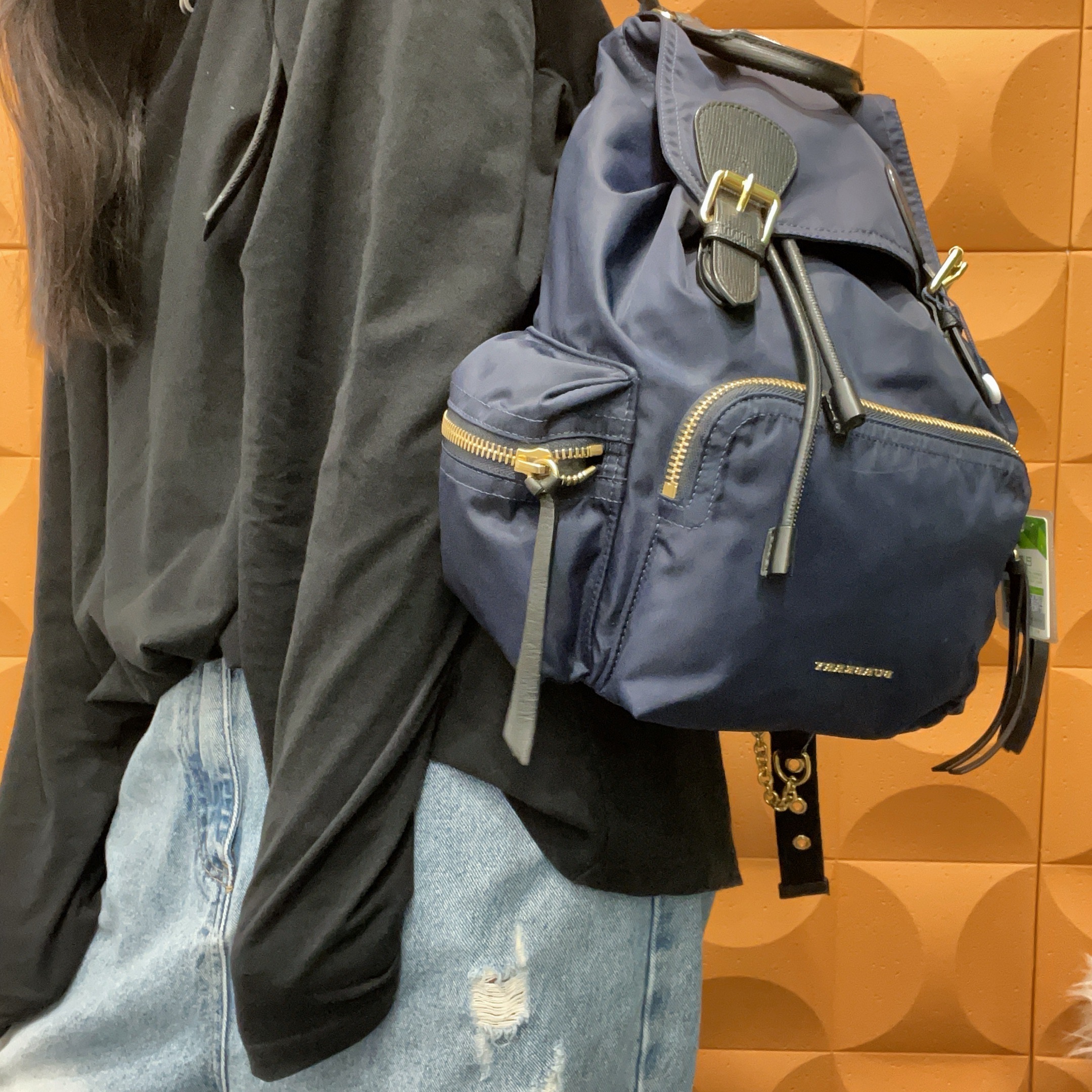 95新 BURBERRY/博柏利 【KK】 30PP02 深蓝色尼龙配皮双肩包