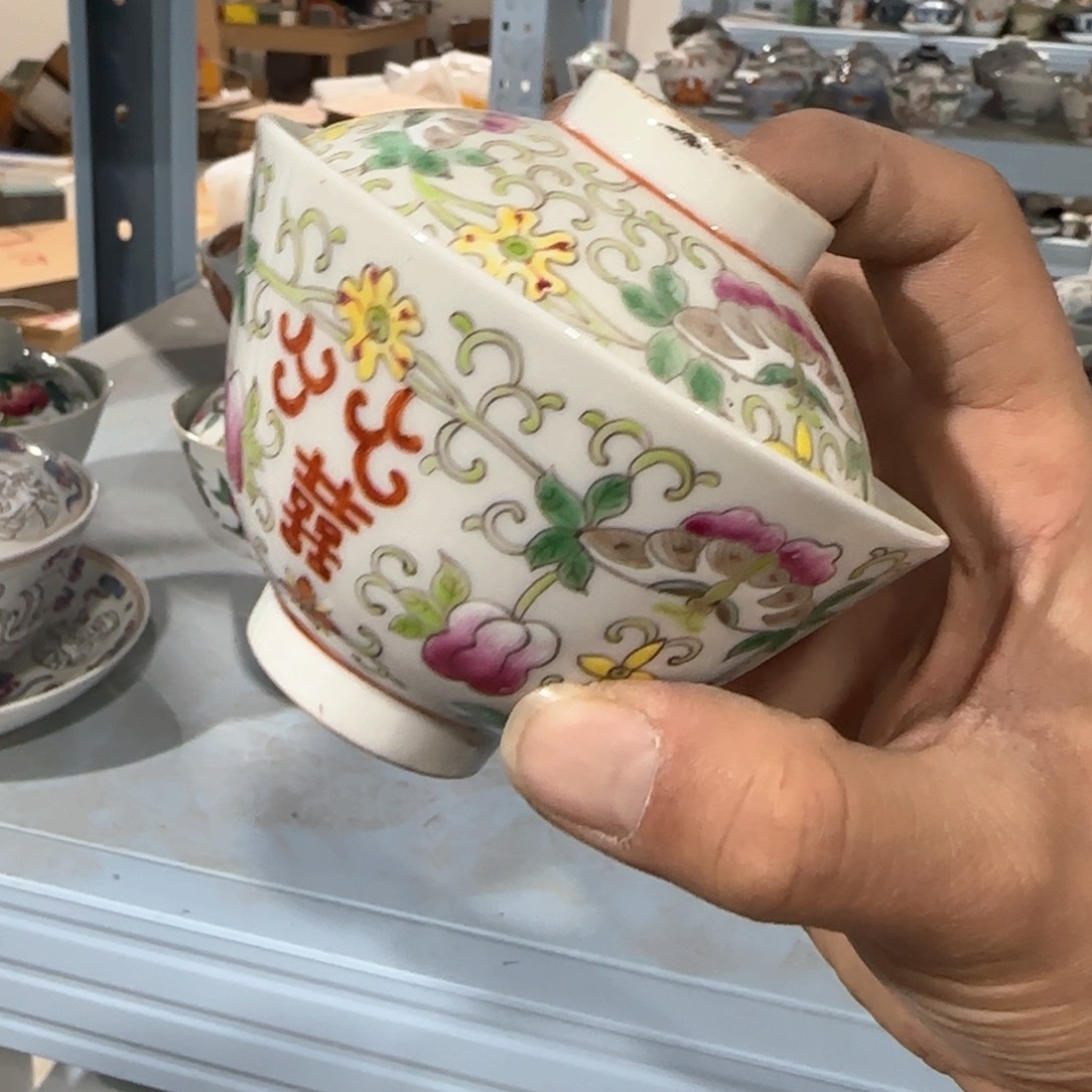 瓷片瓷器的造型和制作技术均