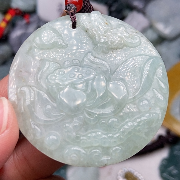 颈饰未镶嵌翡翠翡翠