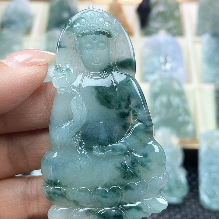 颈饰未镶嵌翡翠天然缅甸翡翠A货素衣观音