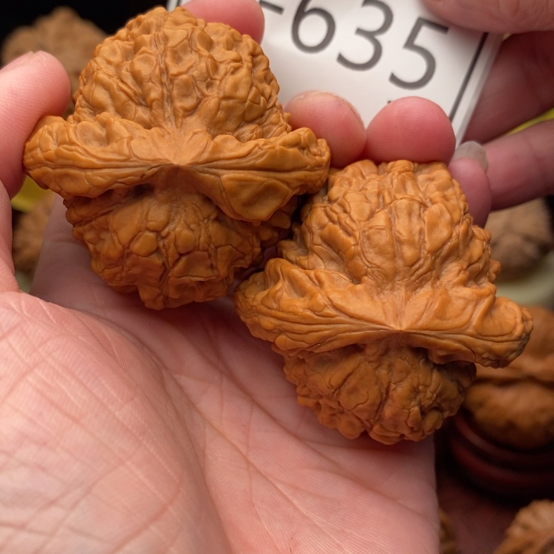 文玩核桃把件龙鼎45