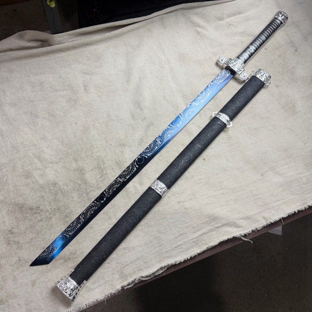 3509 龙泉昊天宝剑高锰钢唐横刀包皮鞘未开刃