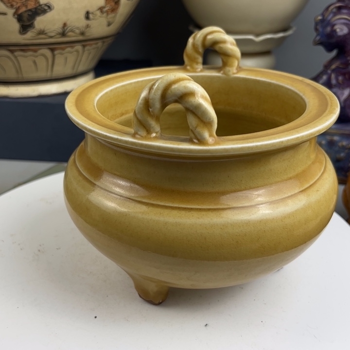 碗龙泉三足香炉好好好
