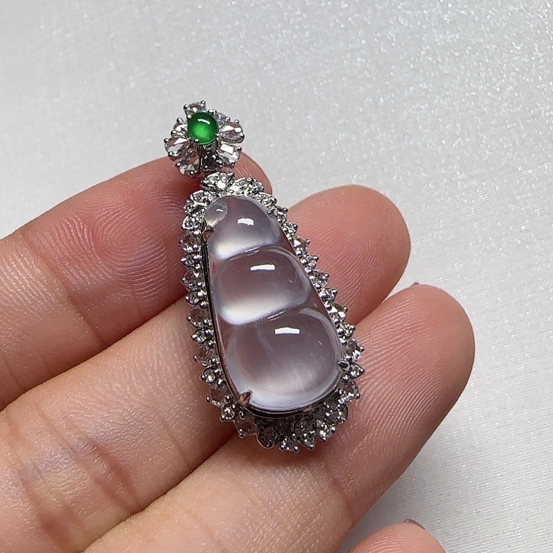 翡翠18K金镶嵌吊坠(不含链)福豆