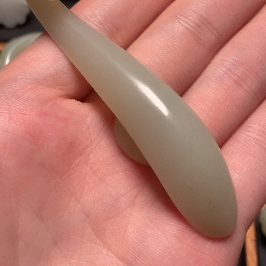 只***影和田玉未镶嵌挂件