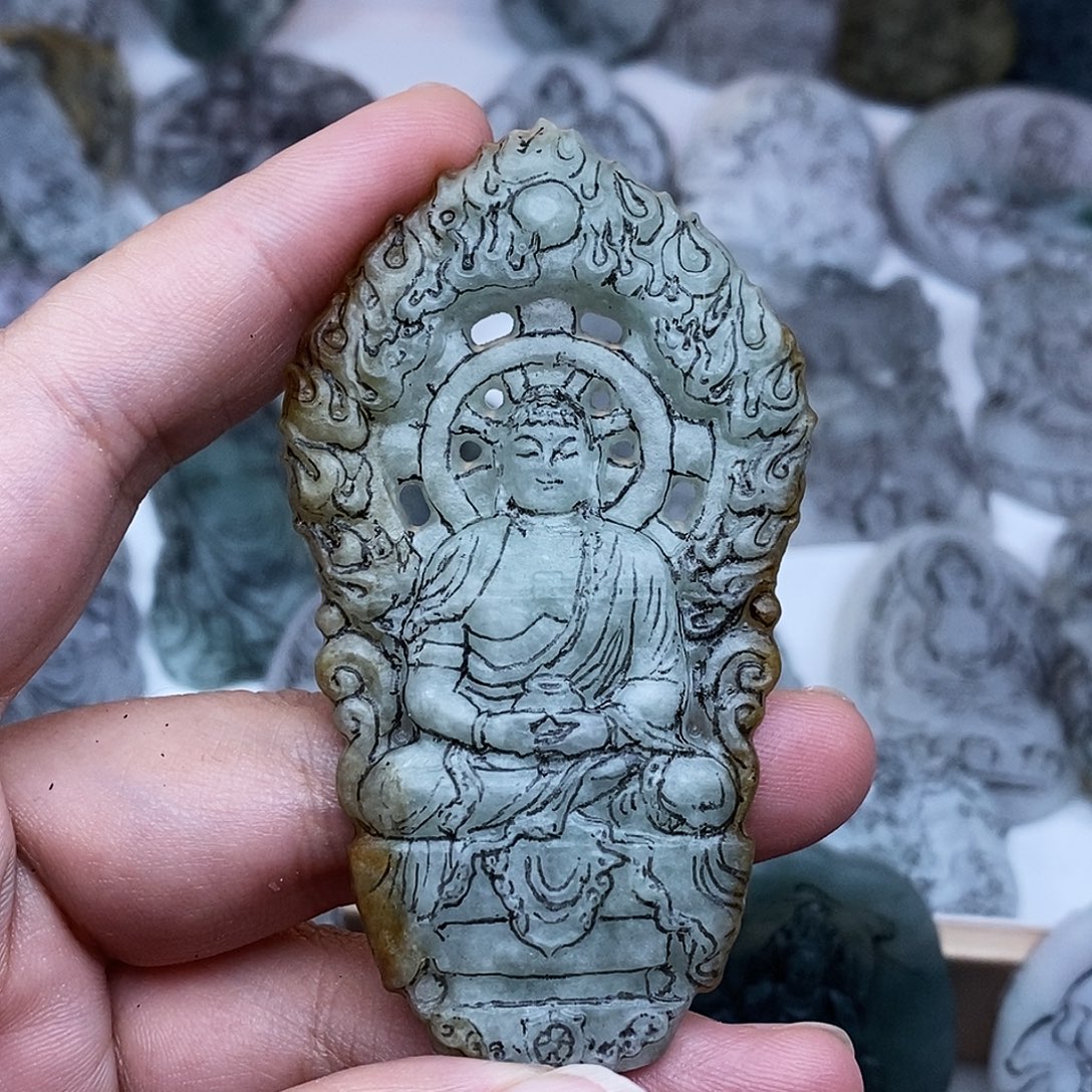 定制翡翠未镶嵌翡翠