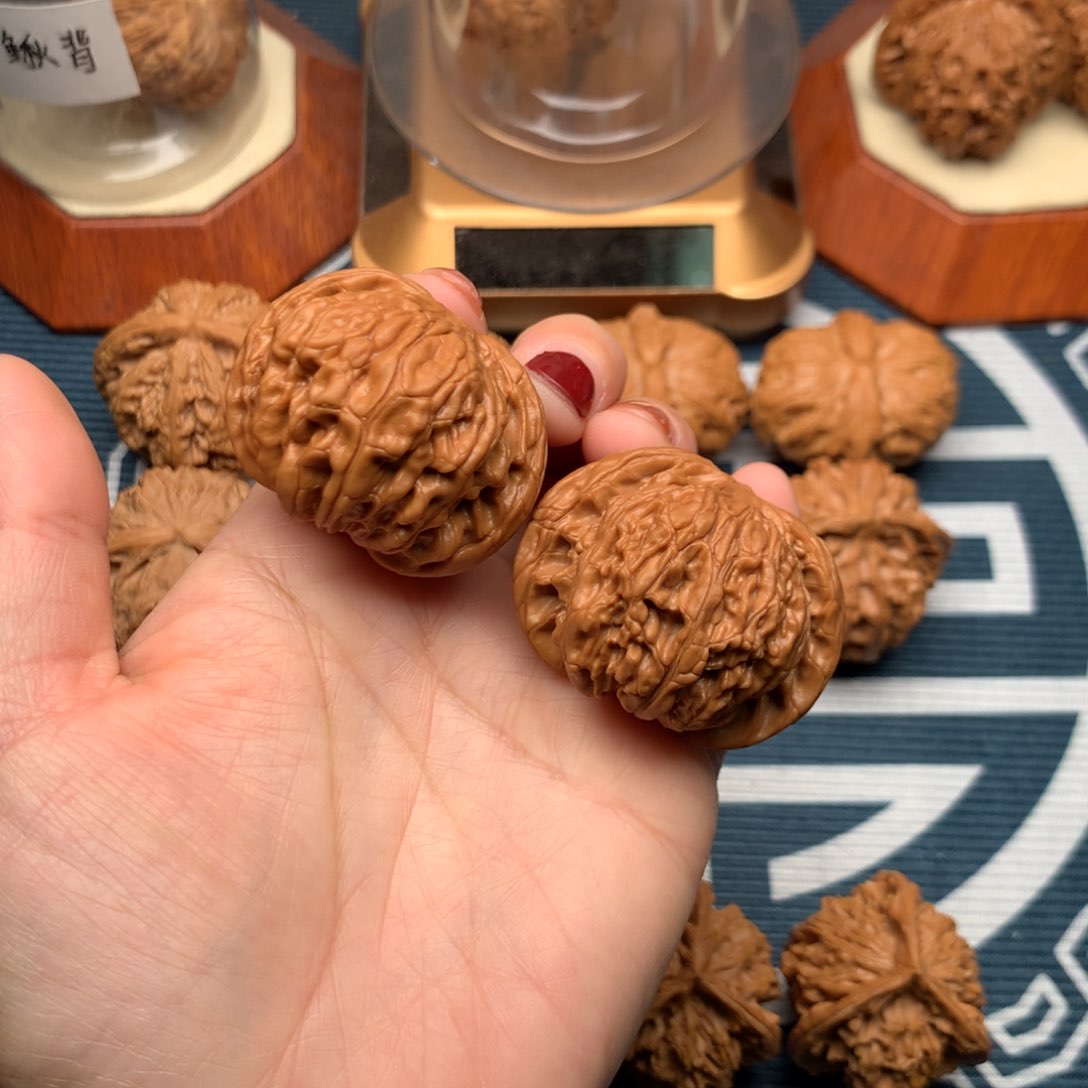 文玩核桃把件凌***?磨盘