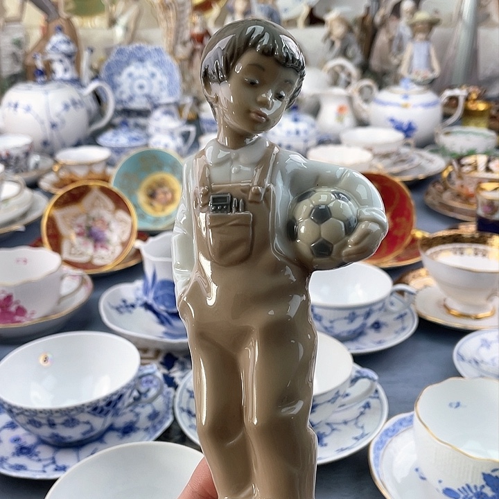 中古欧瓷雅致小房子