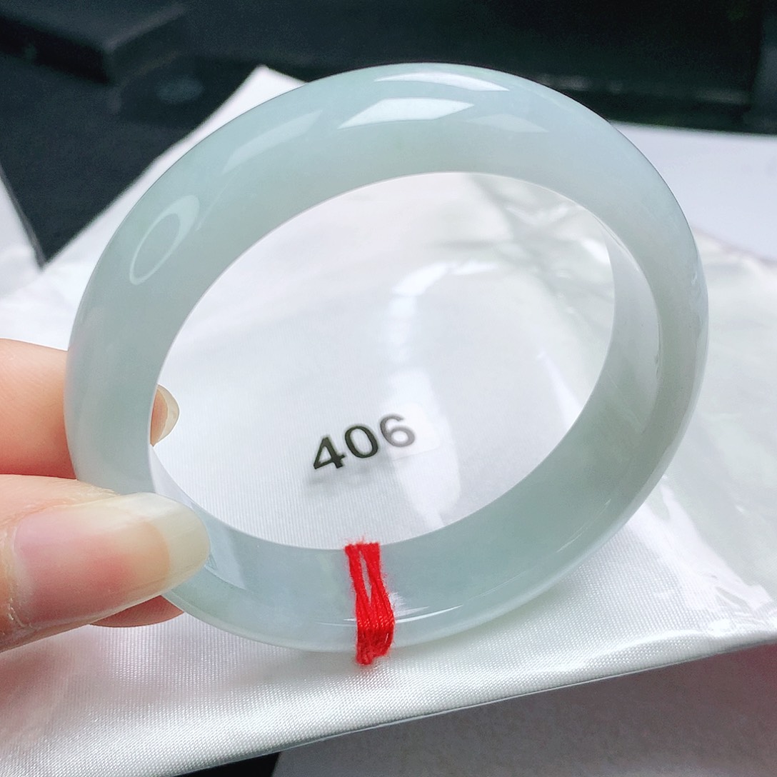 翡翠手镯未镶嵌正