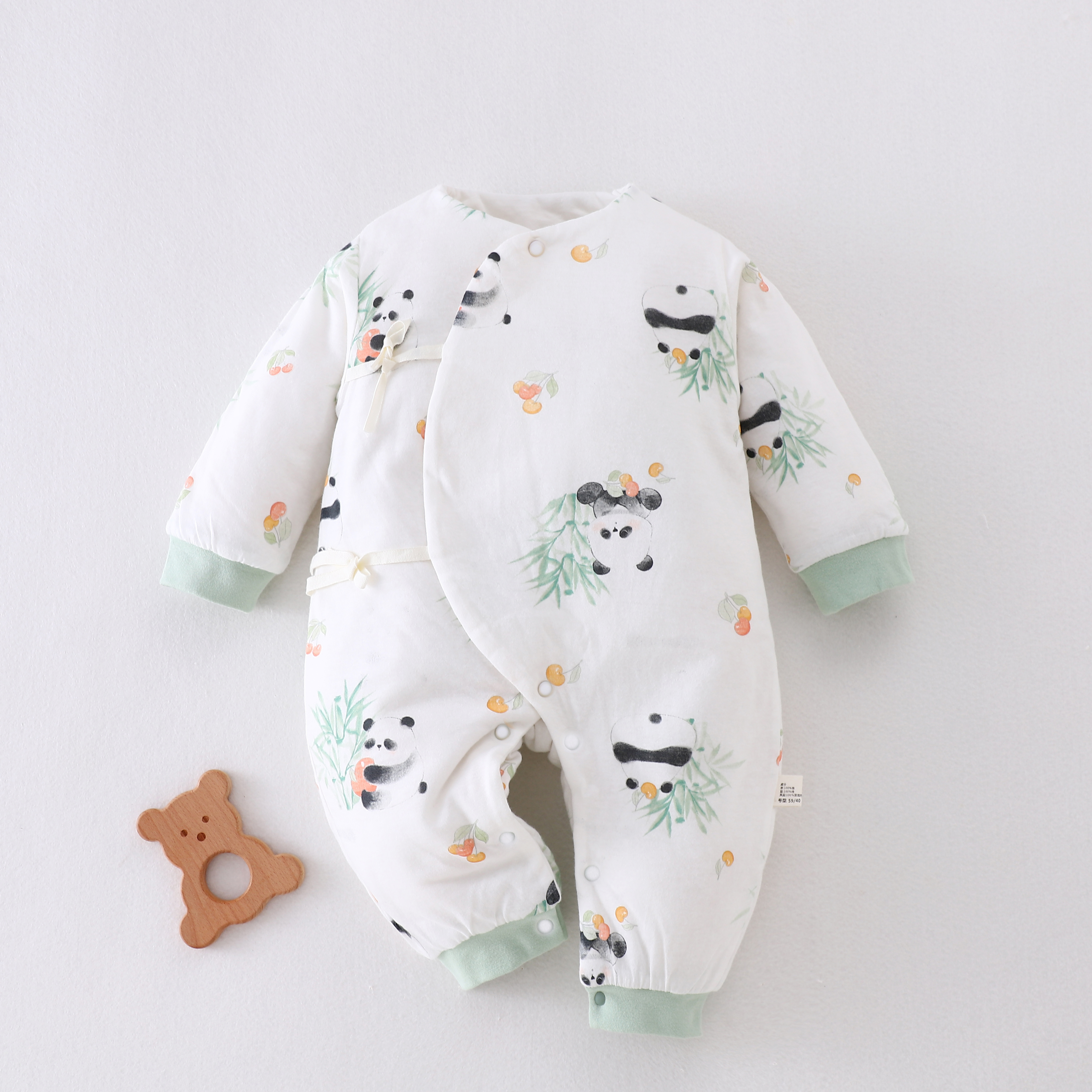新生儿纯棉加厚秋冬120克棉服外出爬服连体