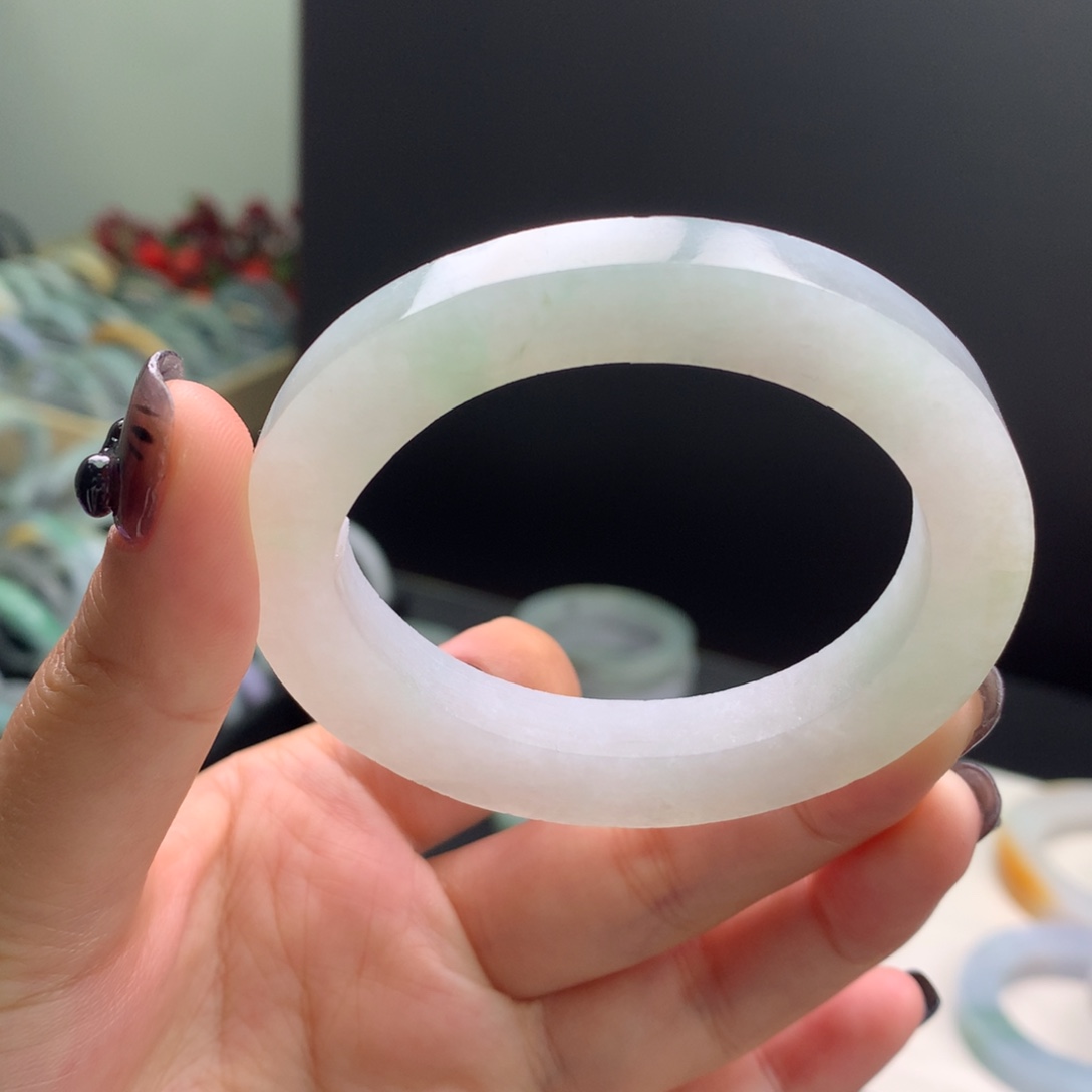 定制翡翠翡翠手镯未镶嵌