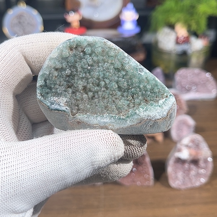 紫晶大型摆件（非配饰）未镶嵌