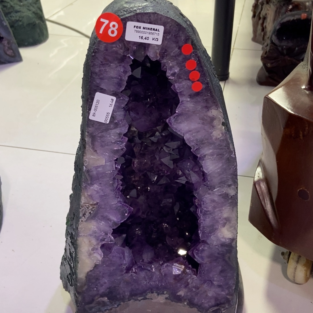 未镶嵌水晶大型摆件（非配饰）