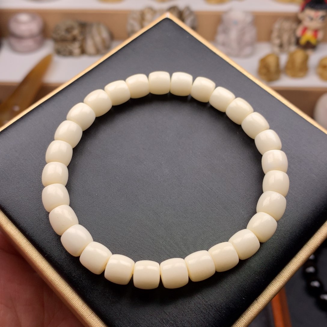 其他驼骨天天都在盘   7