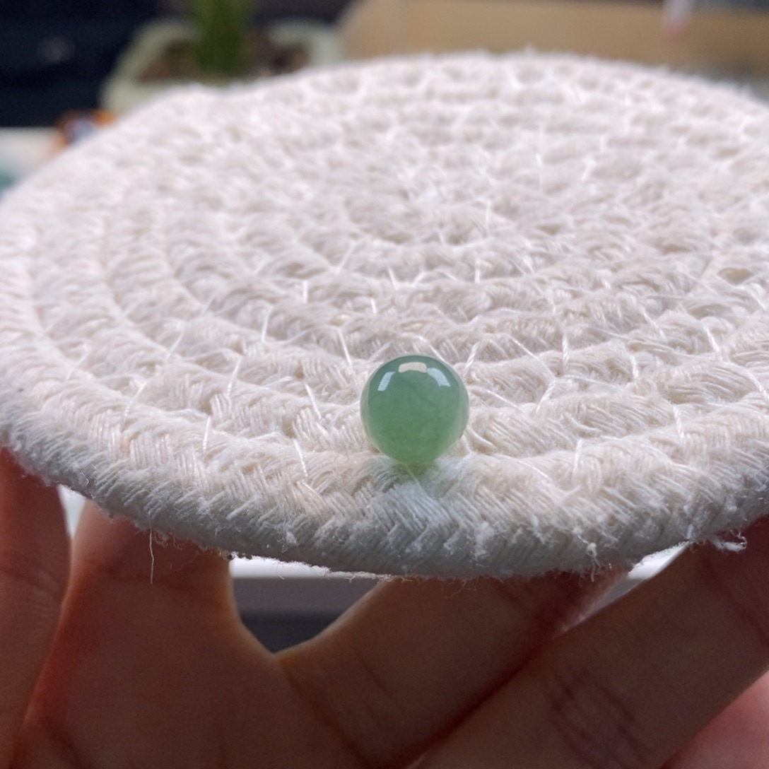 翡翠散珠天然翡翠绿圆珠8.8