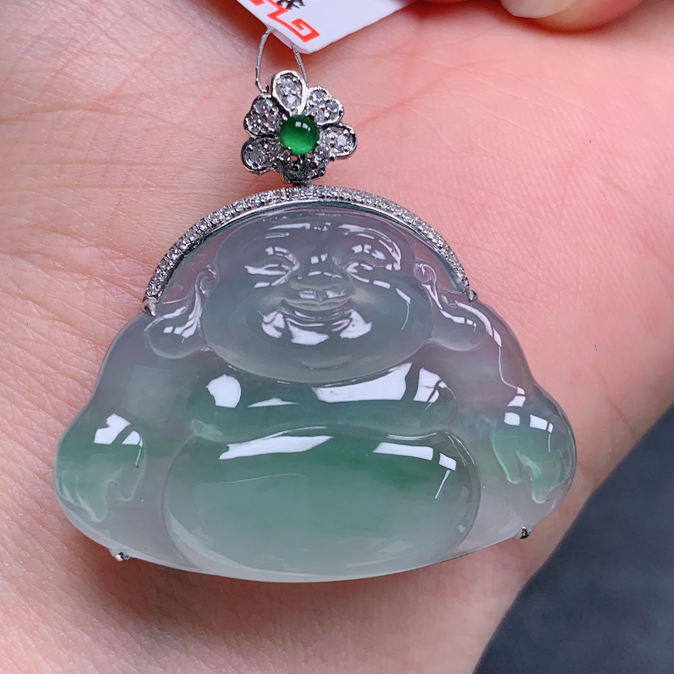 天然缅甸翡翠A货18k正冰飘花佛公精美整体尺寸33.3*33.6*7.3 284