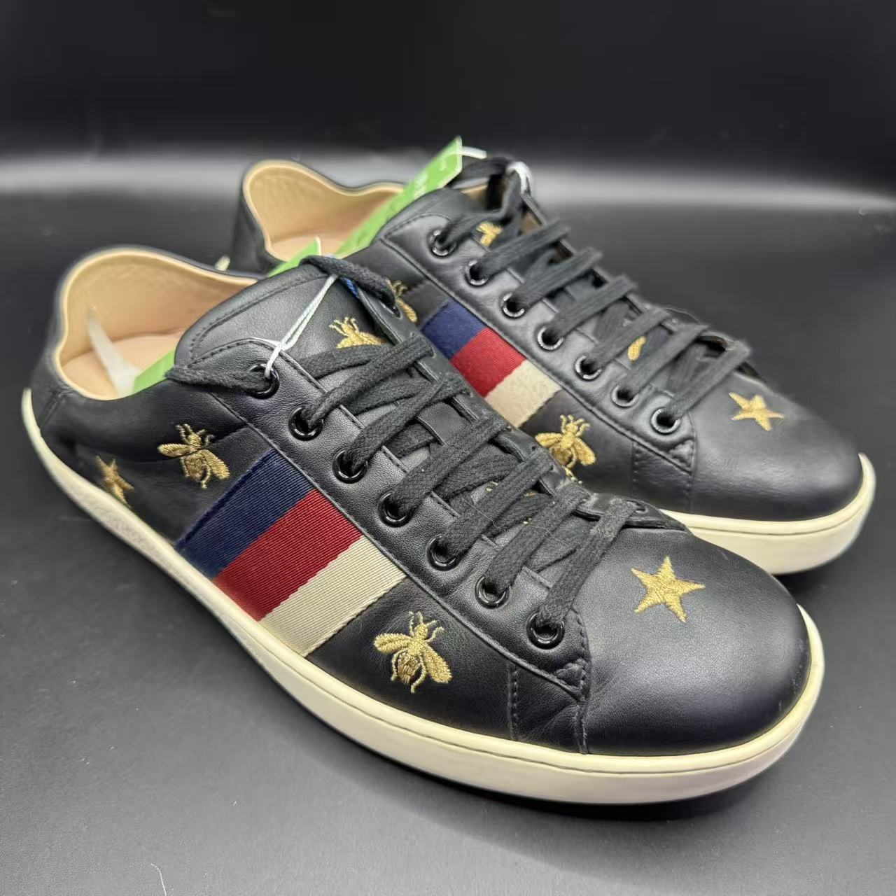 95新 GUCCI/古驰 【AO福利】41.5欧码 男士黑色蜜蜂休闲板鞋ao876