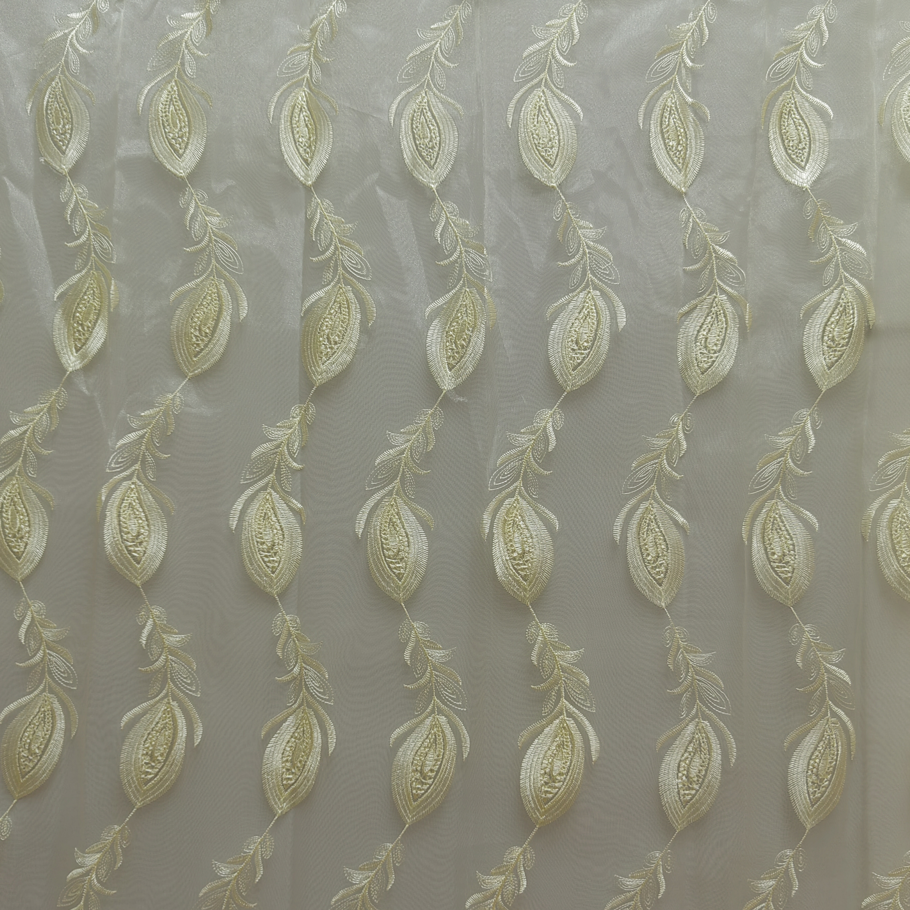 00685 家装换新窗帘窗纱挂钩款成品刺绣宽6米高2.7米免费对开