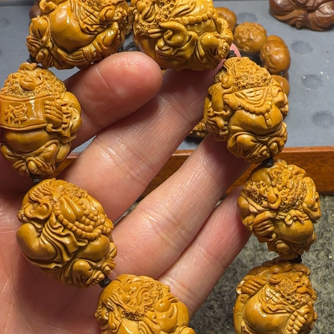 橄榄核吊坠……………………