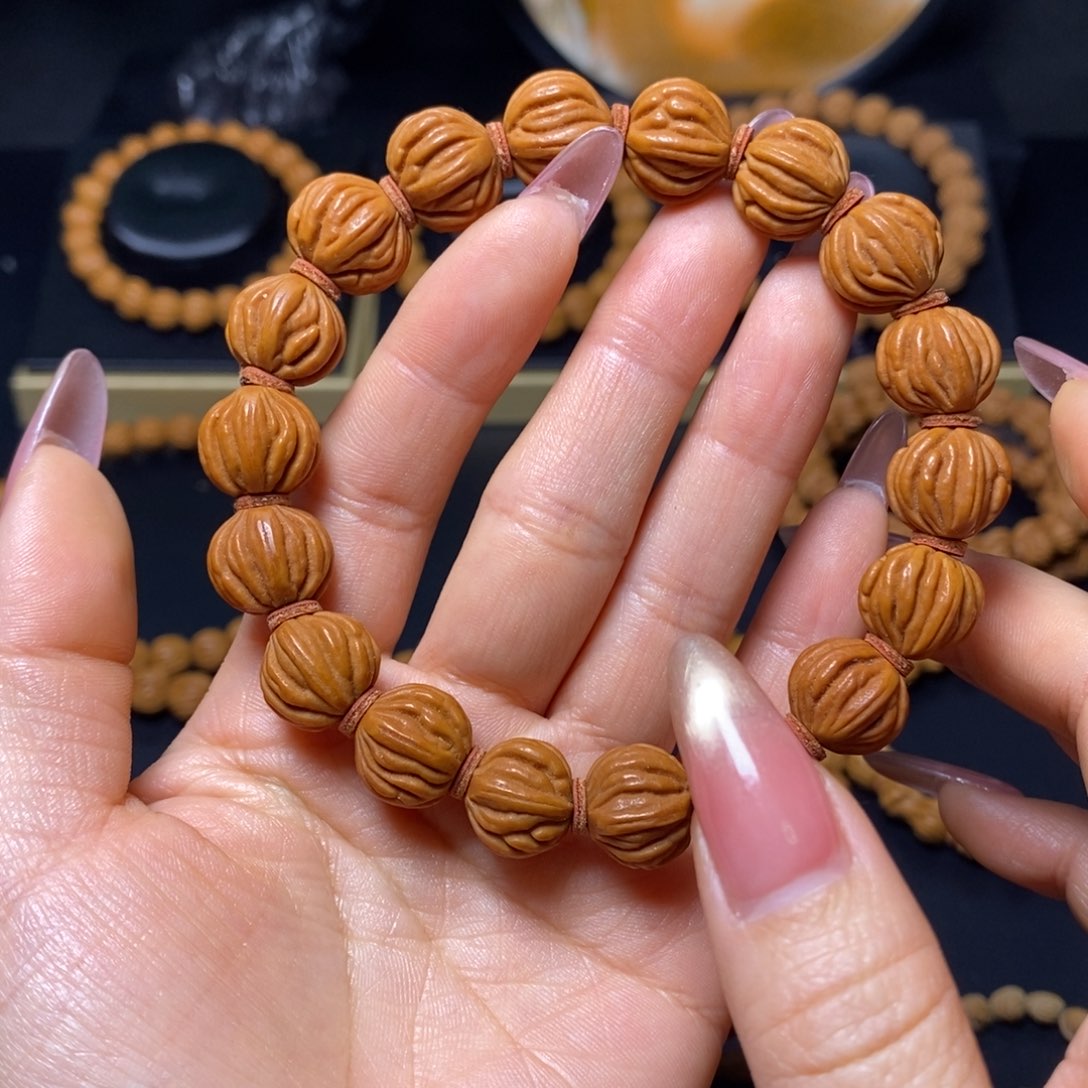 桃核吊坠秦岭文玩