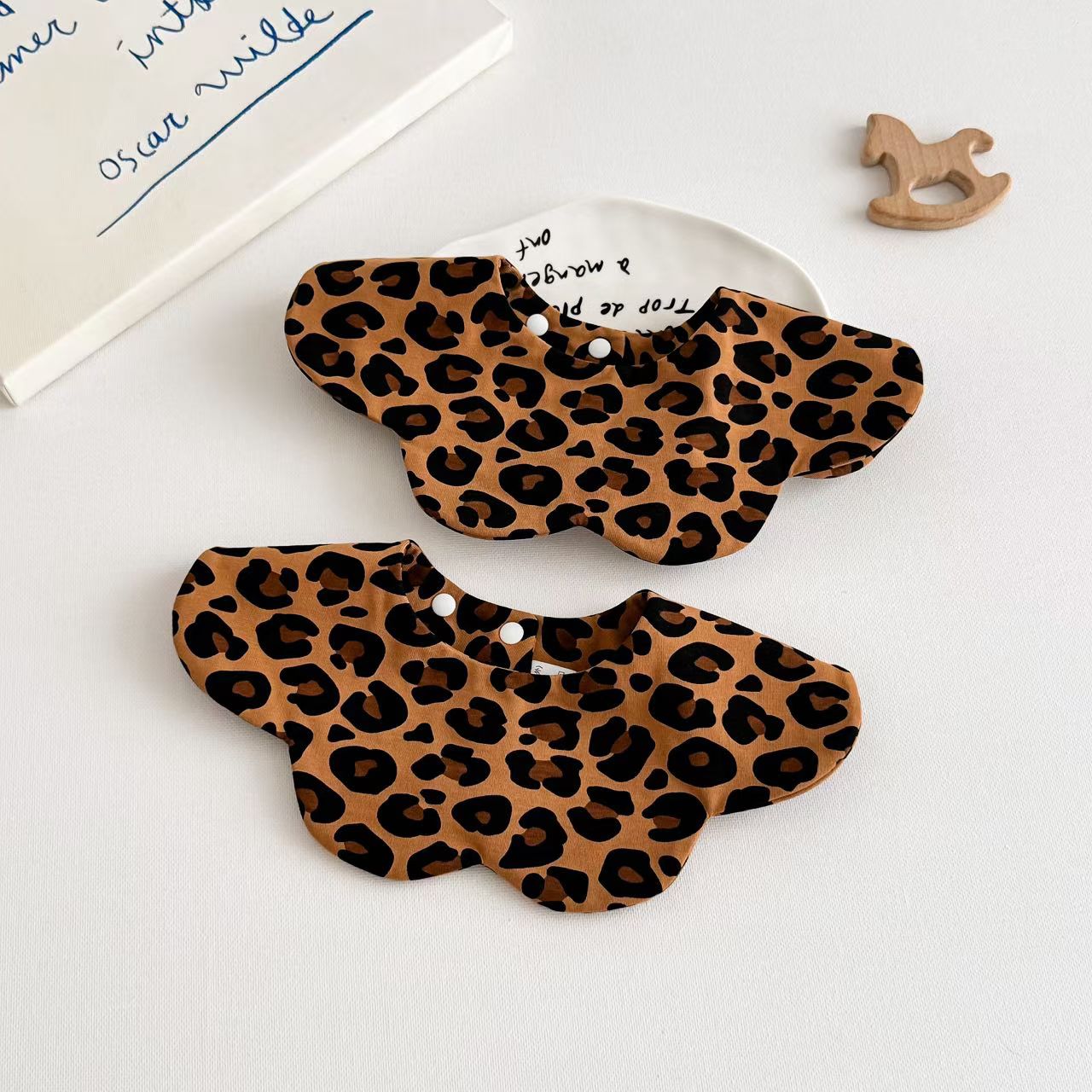 直播间专属  高颜值蝴蝶款口水巾