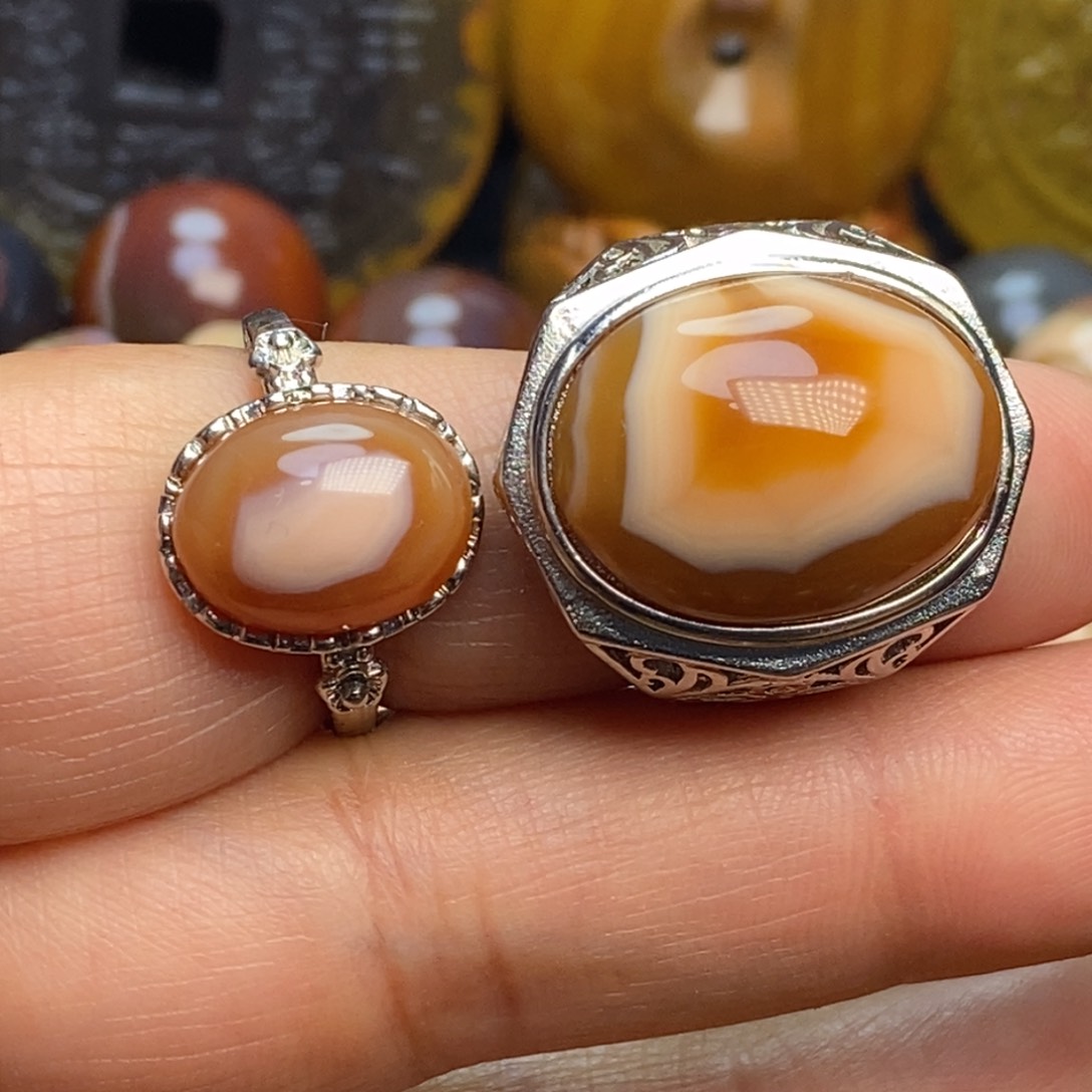 玛瑙/玉髓戒指合金战国红