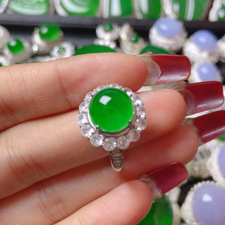 翡翠颈饰银S925镶嵌          