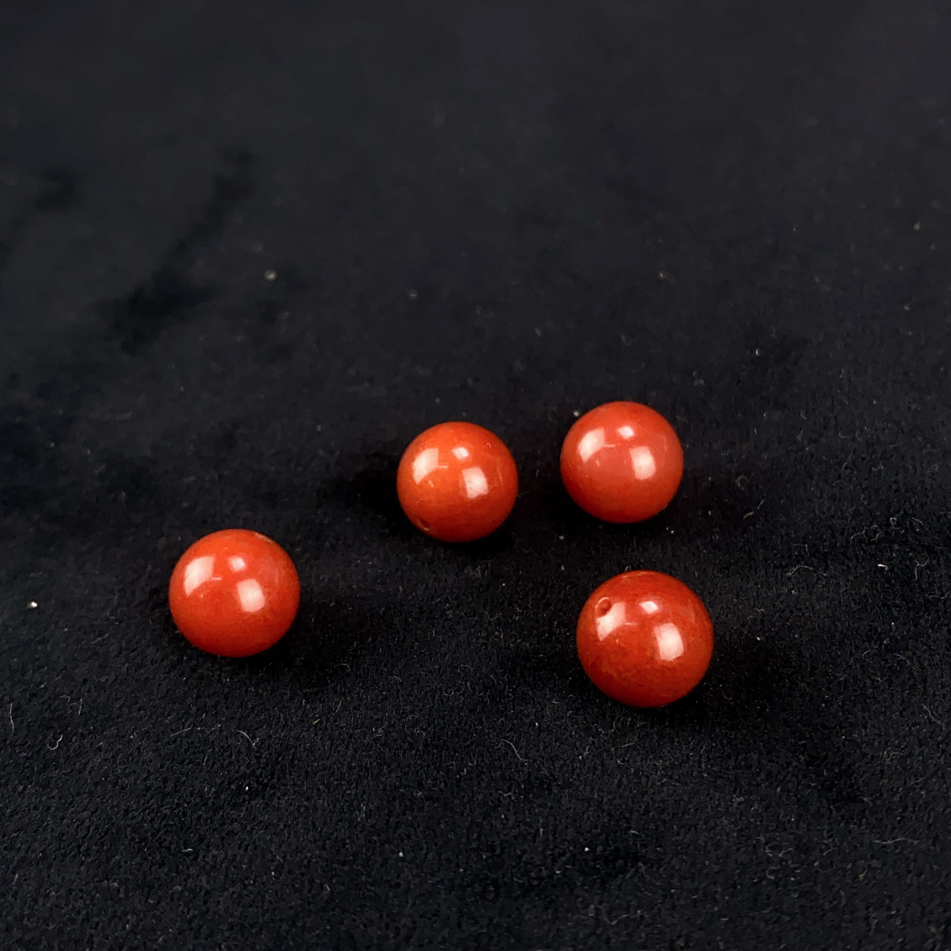 1006/南红原矿无注胶 南红精美约8+单珠/多样性发货/一颗