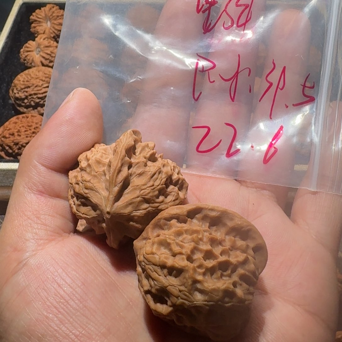 吊坠文玩核桃大*烦野生