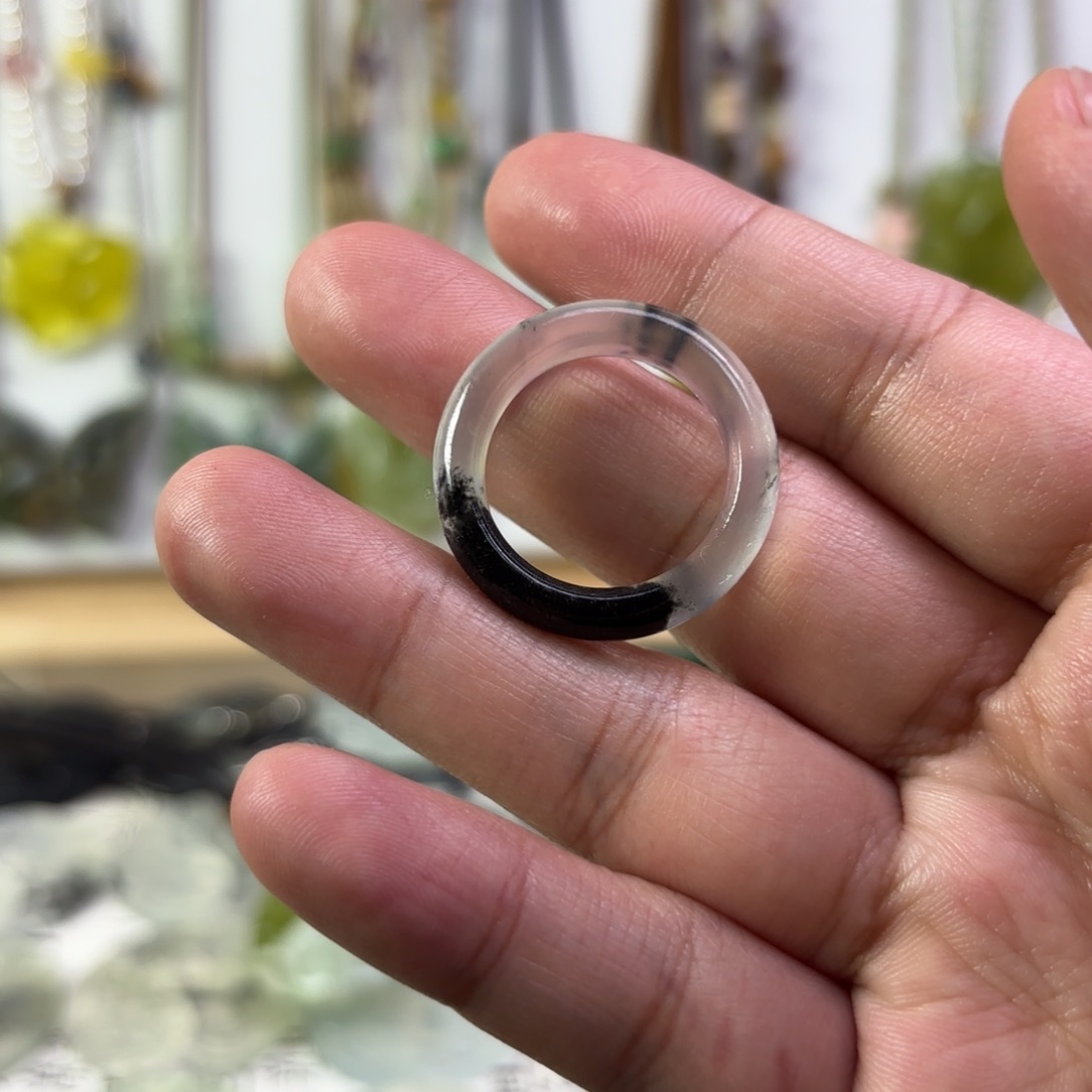 蛇纹石玉合金颈饰