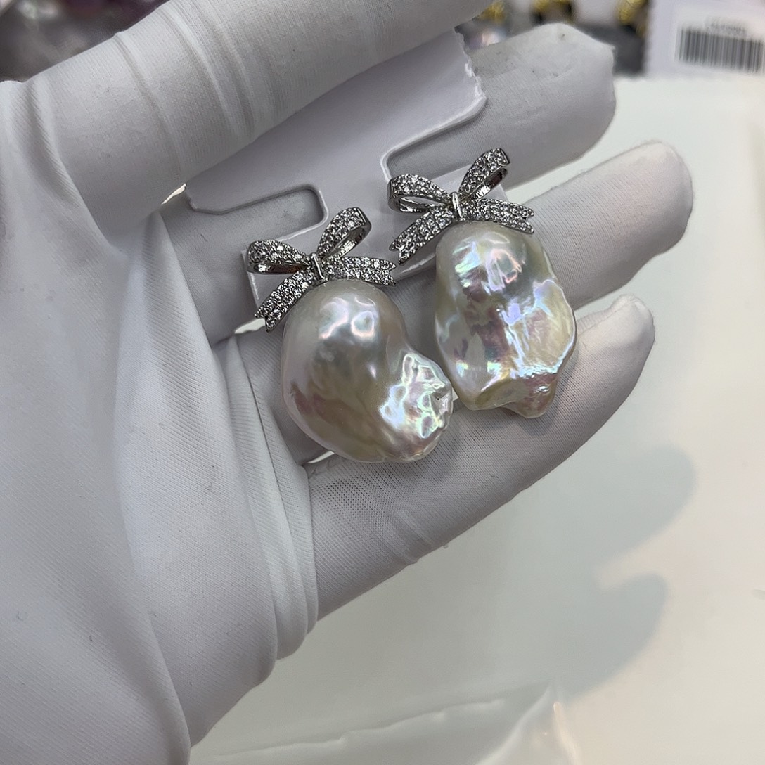 淡水珍珠耳饰合金